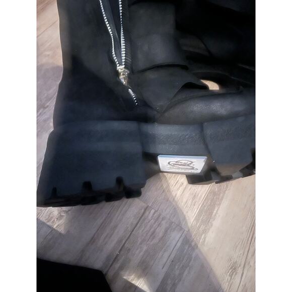 Steve Madden Roland Unisex Black Leather Biker Boots Size 7 Zip Closure Grunge - Picture 8 of 9